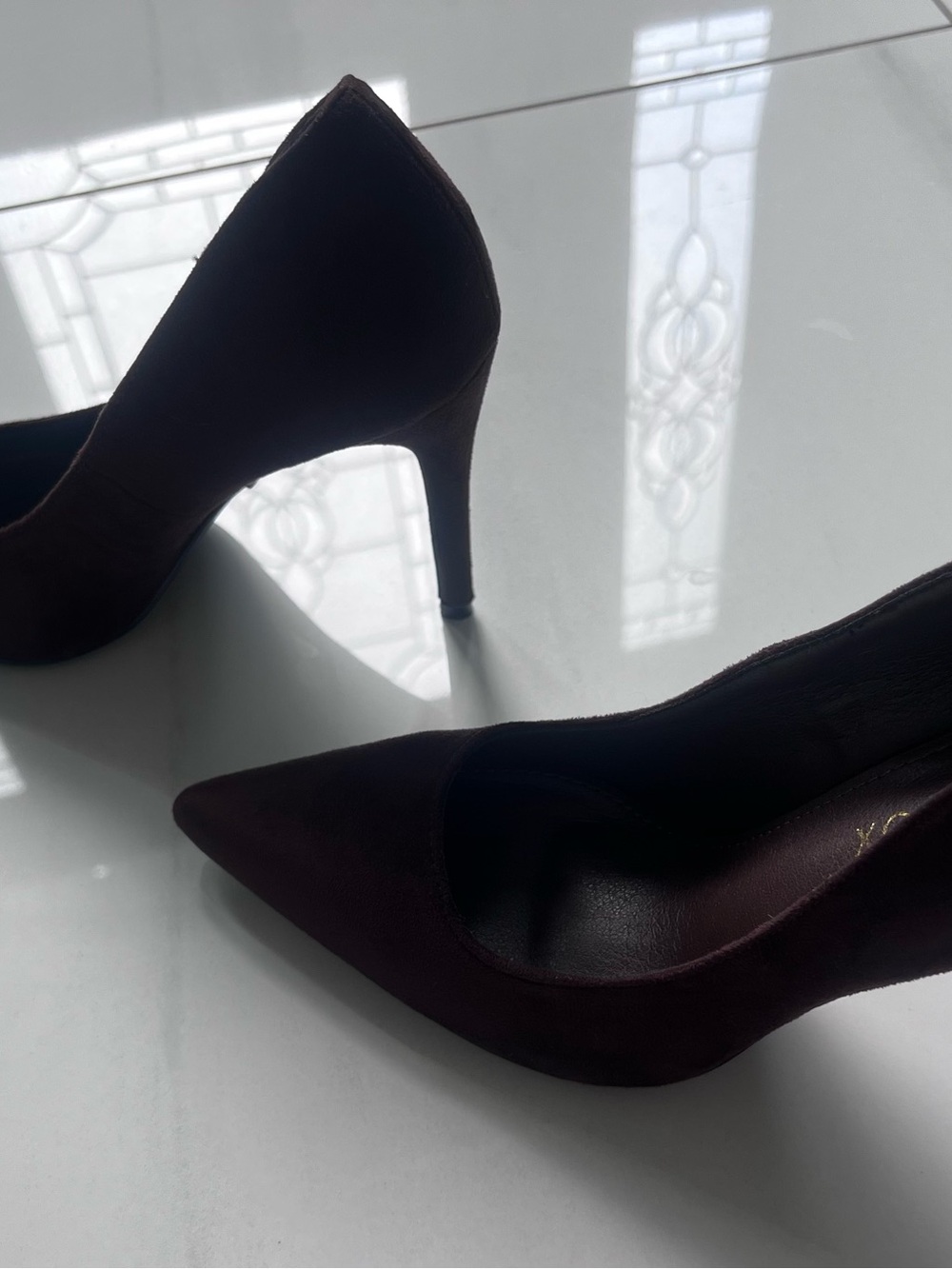 White Fox Alara Heels Chocolate Faux Suede NEVER WORN Size 6 - Picture 5 of 8